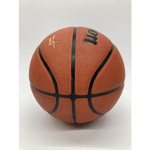 WILSON Signature Series Indoor/Outdoor NBA Basketball, Size 7