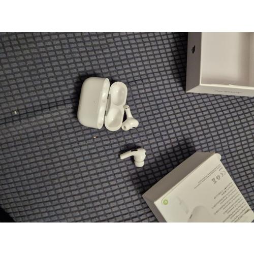Apple AirPods Pro 2nd Generation (USB C)