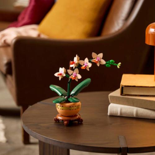 LEGO® Mini Orchid Building Set (274 Pieces)