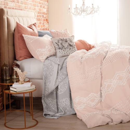 King Size Peri Cut Geo Comforter Set