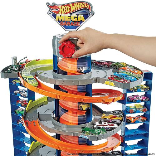 Hot Wheels City Mega Garage Playset w/ Corkscrew Elevator & Storage for 60  Cars