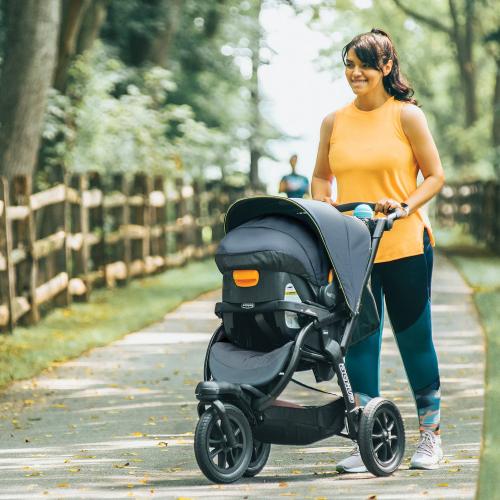 Chicco Activ3 Jogging 2-in-1 Travel System