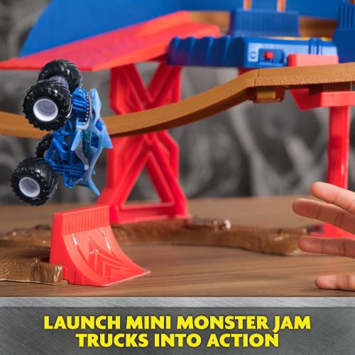 Monster Jam Monster Jam Supercharge Speedway Playset
