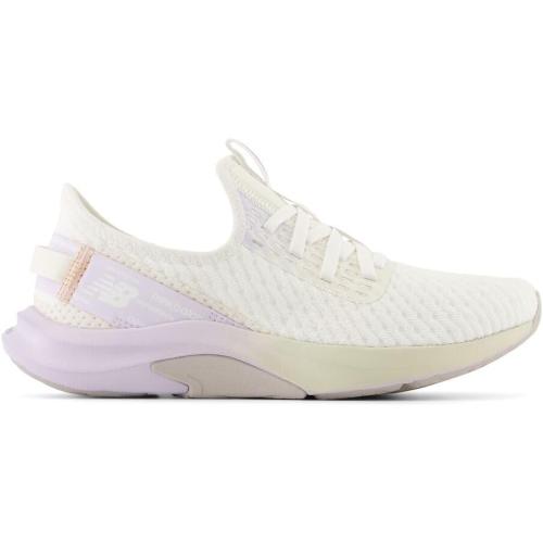 Size 10 New Balance Women's DynaSoft Nergize Sport V2 Cross Trainer