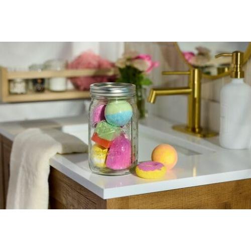 Ball Wide Mouth Glass Mason Jars with Lids and Bands, Used for Canning, Pickling, Juice, Jam, Jelly, Quart Size 32 Ounce (Pack of 2)