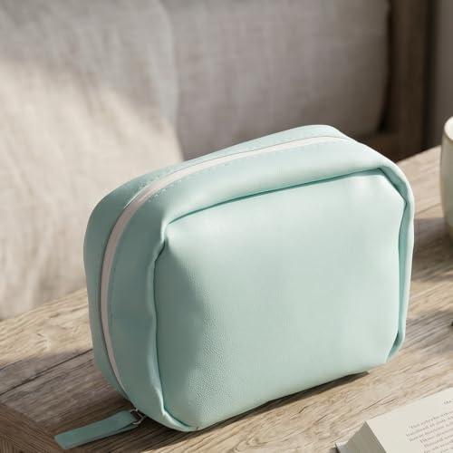 Medication Organizer, 14 Color Coded Pouches (Green)