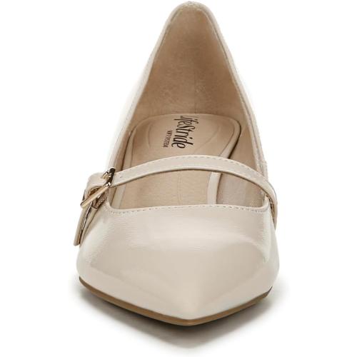 LifeStride Womens Madelyn