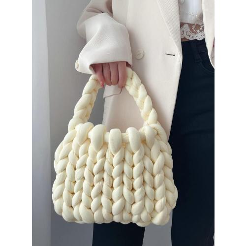 Color Cream Nordic Peace Introducing our Chunky Knit Tote Bag! This bag is perfect for those who love a good tote bag but want something with a little more personality
