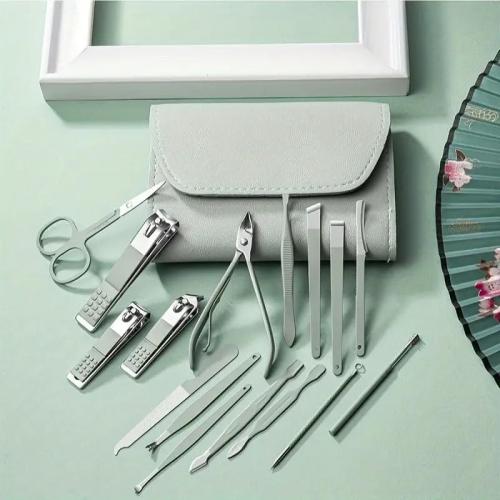 16pcs Nail Clippers Kit, Ultra Sharp Sturdy Fingernail Cutters, Professional Nail Clippers Pedicure Care Tools, Toenail Clipper Cutters for Men and Women Nail Trimmer,Luxury Gold Color,Matcha Green