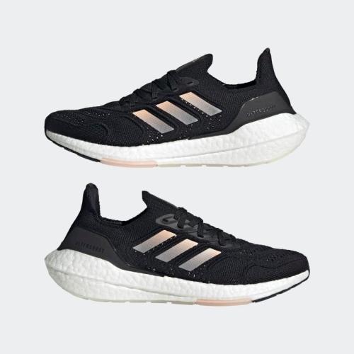 Size 11 color Black white pink adidas Women's Ultraboost 22 Running Shoe
