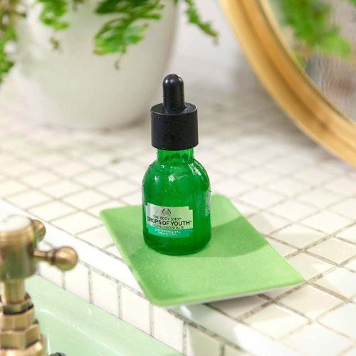 The Body Shop Drops of Youth, Made with Edelweiss Youth Concentrate, For Fresher Looking Skin, 1 Fl Oz