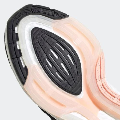 Size 11 color Black white pink adidas Women's Ultraboost 22 Running Shoe