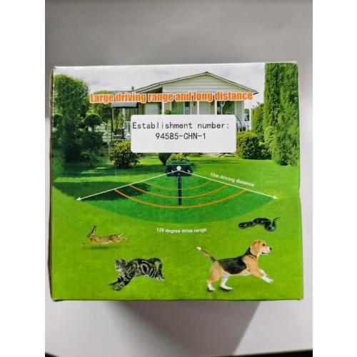 1 Pack Ultrasonic Cat Repellent Outdoor for Yard, Waterproof Skunks Deterrent with Motion Sensor, Solar Animal Repeller Effective Deterrent Dogs,Raccoons,Deer,Squirrels