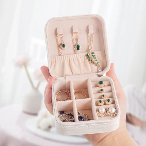 Travel Jewelry Case, Mini Portable Jewelry Travel Boxes, Small Jewelry Organizer for Rings, Earrings, Pendants, Watches, Necklaces, Lipsticks Organizer Storage Holder Case (White)
