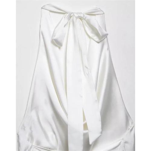 Size XS.....Women's blouse size Xs with closed neck or and back out