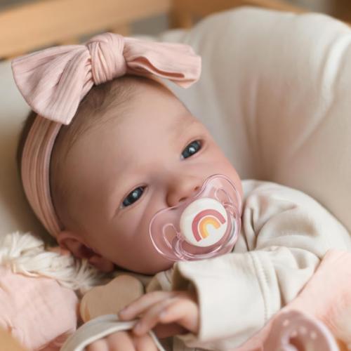 WOOROY Realistic Reborn Baby Dolls - 20 Inch Lifelike Newborn Baby Doll Girl Real Life Baby Dolls with Weighted Soft Body Gift Toy for Kids Age 3