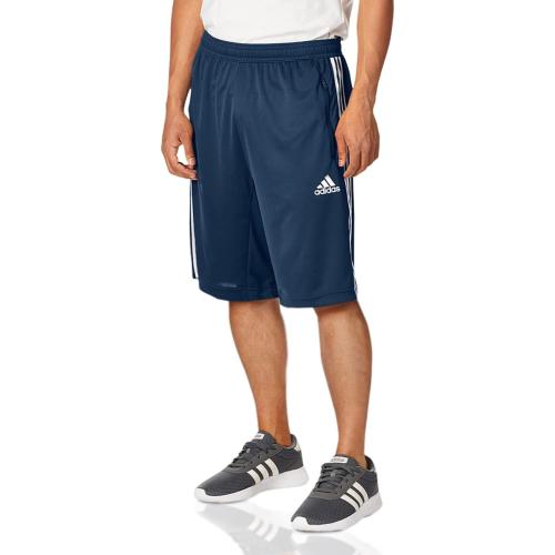 Size XL.  adidas Men's Designed 2 Move 3-Stripes Primeblue Shorts