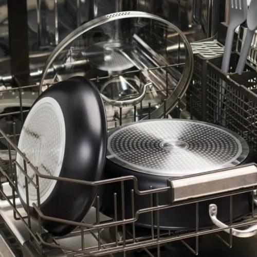 Tramontino Ceramic Non-Stick 12-piece Cookware Set with Utensils