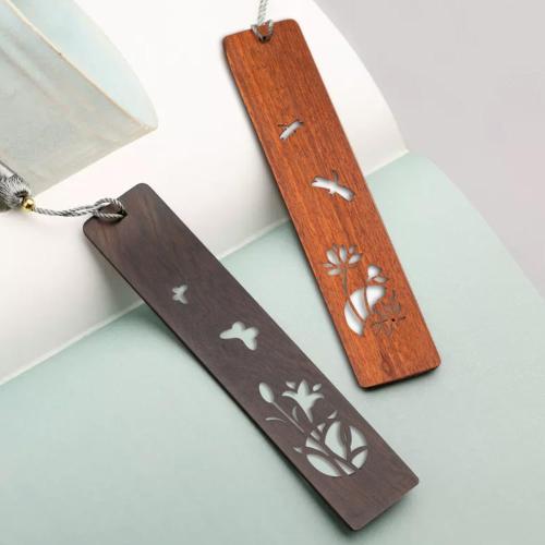 Wooden Bookmarks, Yaasilinage Unique Nature Wood Handmade Carving Bookmarks for Women Men, Cute Flower Dragonfly Butterfly Hollow Carving Aesthetic Book Bookmarks Set of 2 with Gift Box