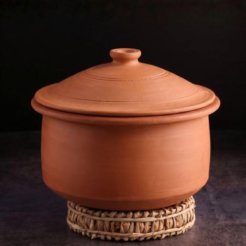 Swadeshi Blessings HandMade Unglazed Clay Pot for Cooking with Lid, 5Liters | Chemical-Free, Multi-Use Clay Cooking & Serving Pot, Earthen Kadai, Mud Handi, Mitti Ke Bartan, Free Cleanser&Palm Leaf Stand