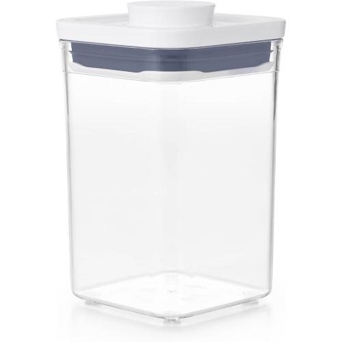 OXO Good Grips POP Container - Airtight Food Storage - Small Square Short 1.1 Qt Ideal for 1 lb of brown sugar or confectioner's sugar NEEDS CLEANING