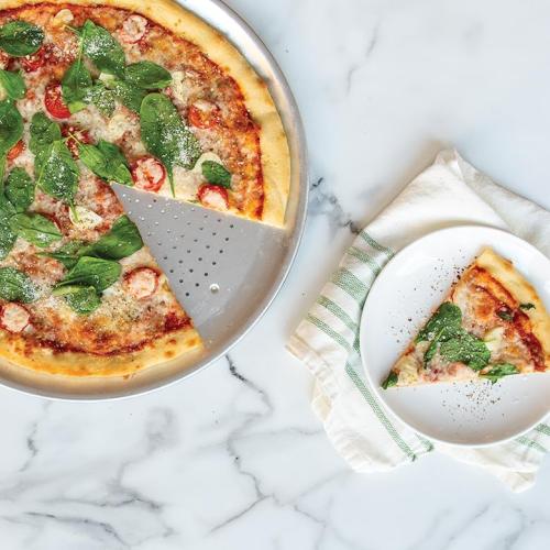 Nordic Ware Naturals 16 Air Crisp Perforated Aluminum Pizza Pan, Set of 2 ‼️scratches on the item‼️