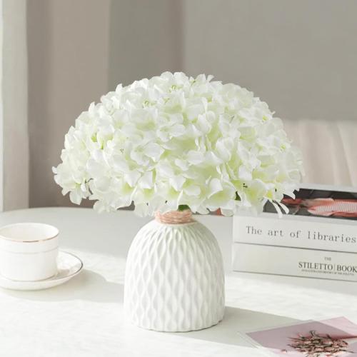 20 Pcs White Hydrangea Artificial Flowers Bulk, Faux Hydrangea Flowers Heads, Artificial Fake Silk Hydrangea Flowers with Stems, White Flowers Artificial for Decoration Wedding Décor