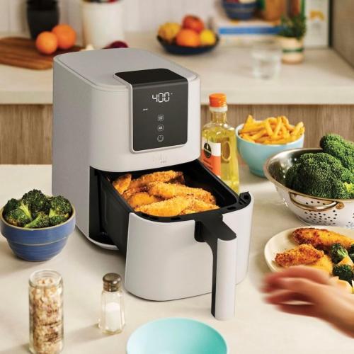Touchscreen Air Fryer, 4-Quart, Slim Design, Oatmilk