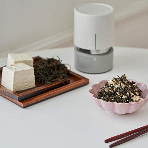 DEHYDRATOR Tofu Press - Yogurt Strainer Tofu Presser for Extra Firm Tofu, Dishwasher Safe - Cheese strainer Dehydrator Water of Vegetables & Greek yogurt strainer Yogurt Maker Reusable 1.0 QT (White)