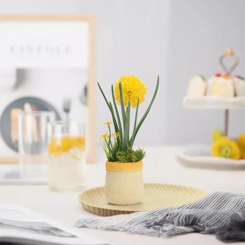 Velener 4PCs Fake Flowers in Vase, Babys Breath Artificial Flowers Indoor, Fake Potted Plants, Hydrangeas, Desk Plants for Home Indoor Bathroom Kitchen Shelf Office Decor(Plastic Vase)