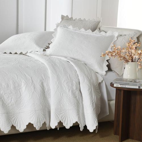 Cotton Quilt Bedding Set Reversible Lightweight Coverlet for All Seasons, 3 Pieces Embossed Floral Solid White Bedspread with Ruffled Edge, King Size