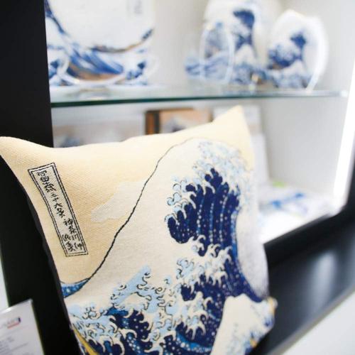 MUSART Decorative Square Throw Pillow Case Cushion Cover Jacquard Weave Fabric Premium Cushions for Sofa or Bedroom 18 x 18 Inches Kanagawa Hokusai The Great Wave Off Kanagawa Made in France