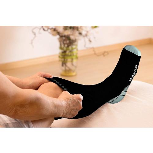 Physix Gear Compression Socks 20-30 mmHg - Men & Women - Running, Nurses, Shin Splints, Flight, Travel