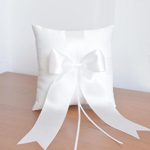 ATAILOVE Wedding Ring Pillow, Ivory Lovely Ring Bearer Pillow Cushion for Wedding Party 7.5'' x 7.5''