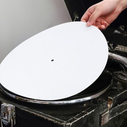 White Turntable Mat for 12'' Vinyl Record Player: Anti-Static Turntable Platter Mat - Anti-Slip Vinyl Slipmat to Reduce Noise Due to Static and Improve Sound Quality - Tighter Bass Quality
