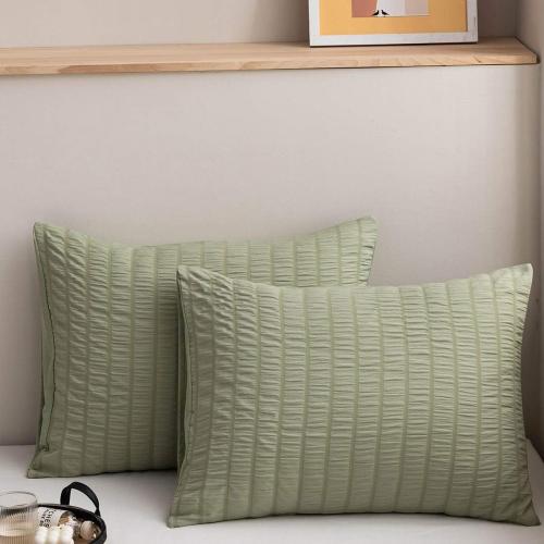 Soft Pillow Cases Set of 2, Seersucker Pillowcase Wrinkle, Fade, Stain Resistant, 100% Brushed Microfiber, King Size 20x40 Inches Pillow Covers with Envelope Closure, Green Bean
