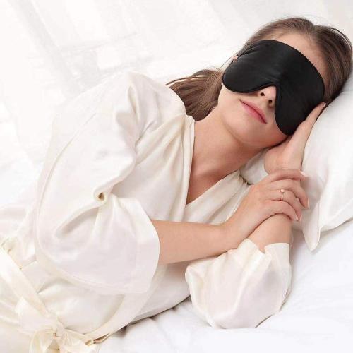Alaska Bear Mulberry Silk Sleep Mask Cool Super Smooth Eye Cover Genuine Organic Silk for Sensitive Skin, Soft Filling, Lightweight Eye Shades for Sleeping (Original Black, Flat)