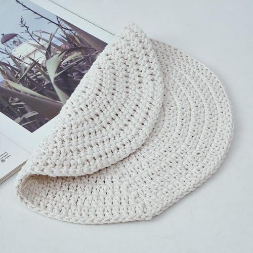 Handwoven Nordic Round Placemat, Heat Resistant Non Slip Table Mat with Optional Fringe 40cm 30cm (Brown) 2PK