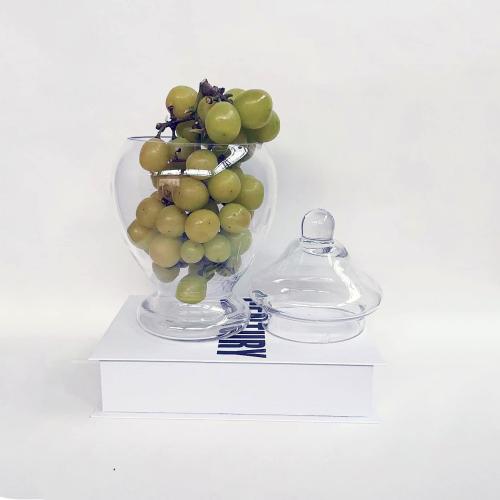 Glass Apothecary Jars 45 Ounce Decorative Candy Cookie Jars ，Clear Elegant Storage Jar with lids Canisters Sets for the Kitchen Wedding Home Centerpiece Candy Buffet Set of 2