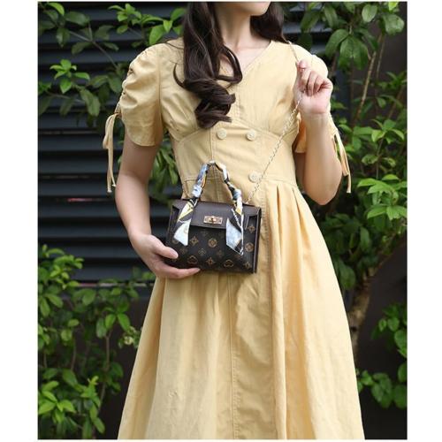 Small Crossbody Handbags Top Handle Wallet Retro Print Underarm Shoulder Bag Handbag Magnetic Lock Removable Shoulder Strap