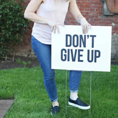 10 Pack 18'' x 24'' Large White Corrugated Plastic Sign Blank Board Double Sided for Garage Sale, Rent, Birthday Party, Guidepost Decorations