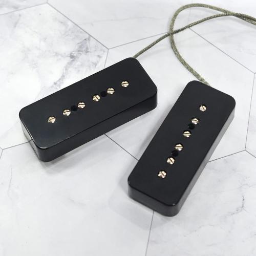 SAPHUE 2pcs Vintage Alnico 5 Soapbar P-90 Guitar Pickup Neck or Bridge Pickup Guitar Accessories(LP P90 Guitar)