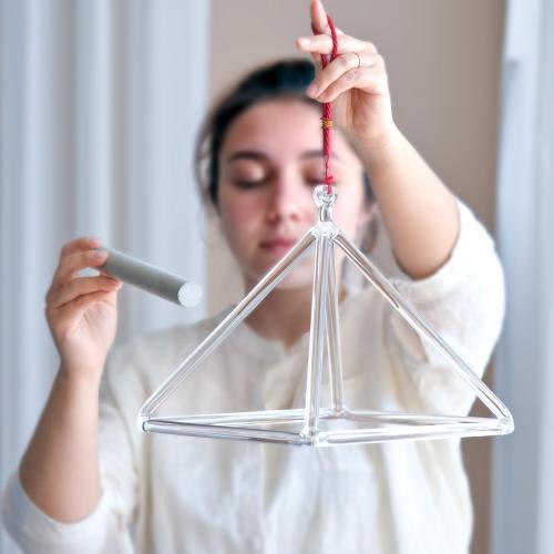 CVNC Quartz Crystal Singing Pyramid 10 Inch | Quartz Singing Pyramid Healing Musical Instrument   Carry Case Bag Powerful Energy