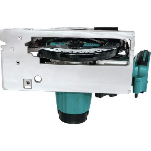 Makita XSS02Z 18V LXT Lithium-Ion Cordless 6-1/2 Circular Saw, Tool Only
