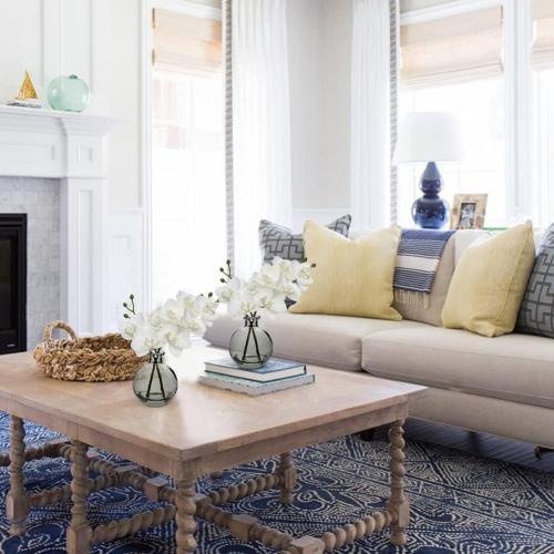 Oairse White Orchids Artificial Flowers Faux Orchid Arrangement with Black Glass Vase Set of 2 Real Touch Phalaenopsis Orchid Flowers Orchid Centerpiece for Dining Room Table