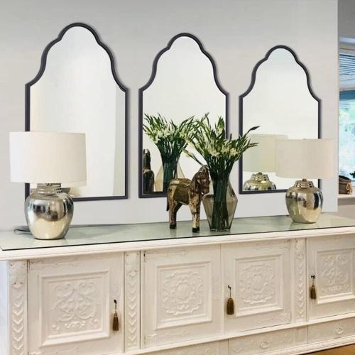 Chende Black Bathroom Mirror for Over Sink, 32X20 Arched Mirrors with Scalloped Wooden Frame, Elegant Decorative Mirror for Living Room, Dining Room, Entryway