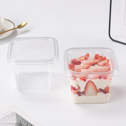 Rainmae 12oz Disposable Plastic Dessert Cups with Lids Parfait Cups with Lids Fruit Cups with Lid Appetizer Cups Sporks Square Clear Cups for To Go Iced Coffee, Bubble Boba Tea, Milkshake 50-Pack