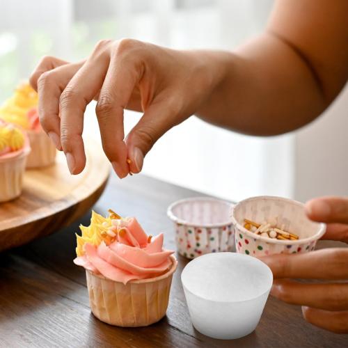 GANAZONO 20pcs Foam Cupcake Paintable Faux Cake Model Foam Dummy Cake Model for Birthday Wedding Christmas Party Decoratin White 6.5cm