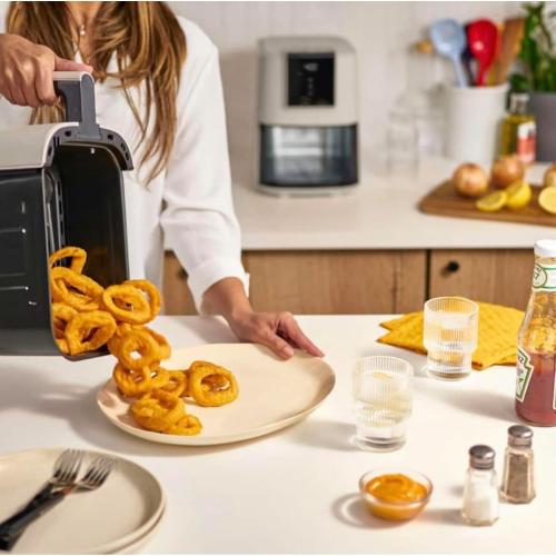 Bella PRO Touchscreen Air Fryer, 4-Quart, Slim Design, Oatmilk