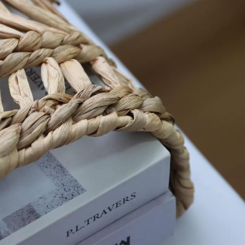 Wicker Hanging Basket Handmade Woven Hanging Storage Basket Natural Wicker Decorative Baskets for House Garden Wedding Wall Decorations,12*5*12